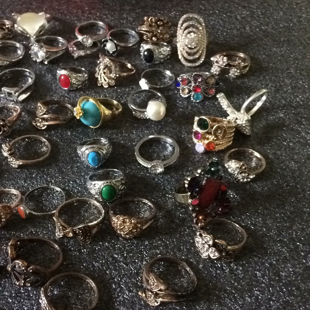 Lot of rings - Picture 6 of 9